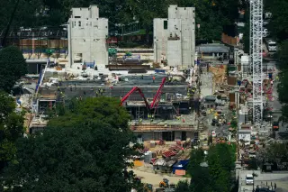Court clears path for White House ballroom expansion, boosting Trump project