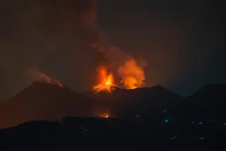 Kansas Tourist Dies in Mount Etna Lightning Strike
