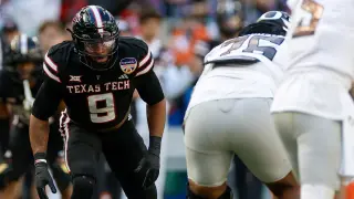 49ers draft Romello Height to bolster ailing pass rush