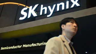 SK Hynix Targets US Investors with $29 Billion Nasdaq ADR Listing