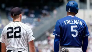 Dodgers Lead 2026 World Series Odds as Divisional Series Begin