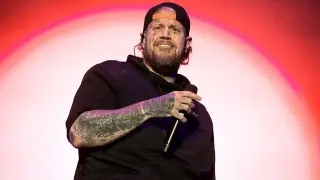Jelly Roll weighs leaving country music to volunteer at a shelter if God calls