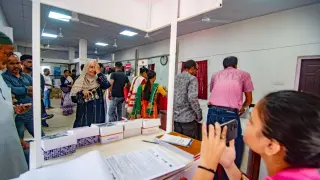 Post Offices in India Bring Free Reading Glasses to the Visually Impaired