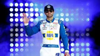Zilisch Clinches Chicagoland Pole as Cuervo 300 Weather Delay Looms