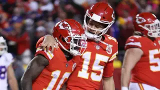 Chiefs' Record-Breaking Offense Faces Deep-Threat Gap as Tyreek Hill Rumors Swirl