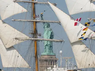 America’s 250th birthday becomes a battlefield of politics and pageantry