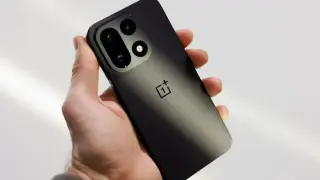 OnePlus 16 Confirmed for China Only, Leaving Global Fans Without a Flagship