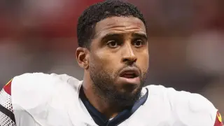 Dallas Could Silence Diggs Buzz by Signing Bobby Wagner