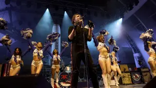 My Chemical Romance Ignites Legal Battle with Dallas Cowboys Cheerleaders Over Hollywood Bowl Costumes