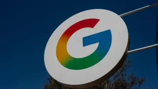 UK CMA mandates clearer AI source links and publisher opt-outs for Google