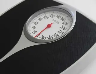 Eight-Hour Eating Window Helps Maintain Weight Loss for 12 Months