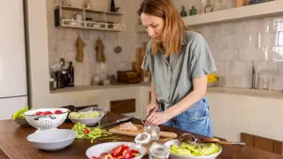 Nutritionists and Authors Align on Mediterranean Diets and Phytoestrogens for Midlife Health