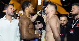 Joshua's Saudi Comeback Takes Center Stage Amid Packed Undercard