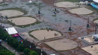 Lollapalooza 2026 opens in Grant Park amid rain and mud