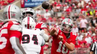Notre Dame Tops SI's Week 1 CFP Bracket as Ohio State Climbs After Debut
