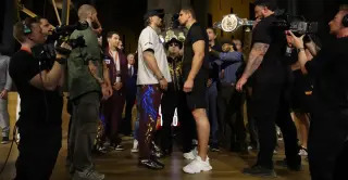 Cairo Countdown: Usyk Defends WBC Heavyweight Title vs. Verhoeven