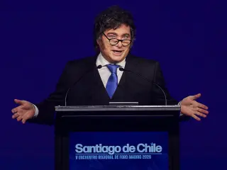 Milei Moves to Sanction Falklands Oil Drillers AmidUS-Ties Pivot