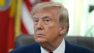 Trump Signs Order Renaming Lake Ontario as 'Lake America' Amid Trade War