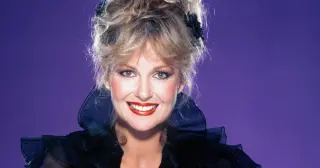Shelley Fabares, TV’s Donna Reed-era star and Johnny Angel singer, dies at 82