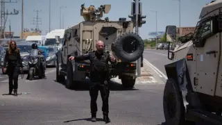 Casualties in central Israel after suspected terror shooting