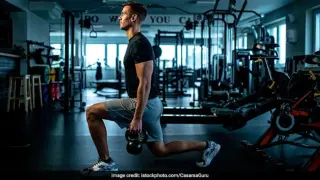Mixing Weights and Cardio Extends Lifespan, Large 30-Year Study Finds