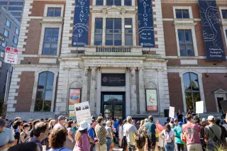 Penn Foundation offers one-year lifeline for closing Philadelphia museum