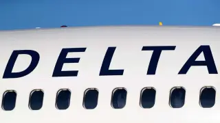 Delta Flight Hit by Firework Near Chicago; FAA Investigating
