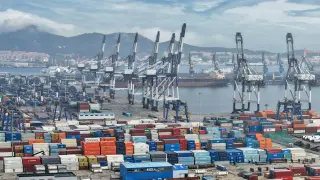 China’s growth cools to 4.3% as investment slump deepens