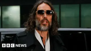 Fourth Witness in Russell Brand Trial Describes 'Frenzied' Assault at Radio Studio