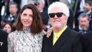 Almodóvar's Bitter Christmas Draws Warm Cannes Ovation