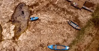 Ancient Danube Bridge Emerges as Europe’s Rivers Recede Under Heat