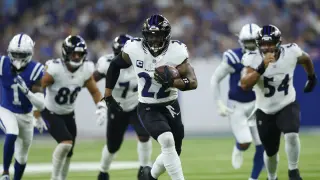Henry could climb to the all-time rushing throne, per Emmitt Smith