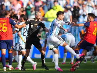 Paredes hit with 10-game World Cup ban after final scuffle with Spain