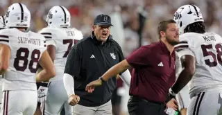 Alabama Defeats Mississippi State 35-28 in High-Scoring SEC Clash