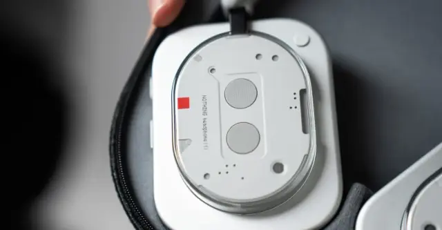 Final Hour of Prime Big Deal Days Offers Steep Discounts on Sony, Bose, and Apple Audio