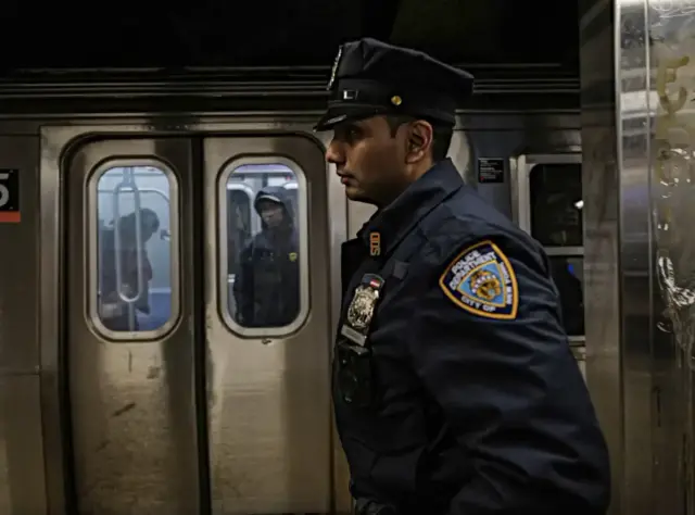 Two Dead After Train Strikes Pair at Manhattan's Spring Street Station
