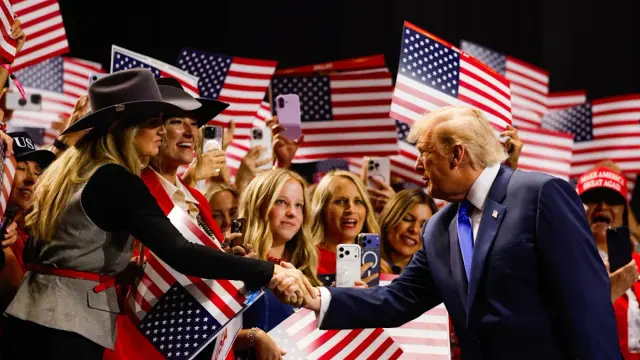 White House eyes $9K-a-child subsidy plan as Trump’s $5K dividend remains uncertain