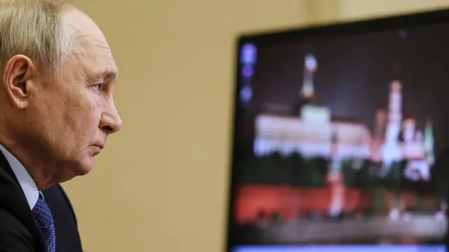 Russia Shifts War Costs to Citizens via New Tax Hikes