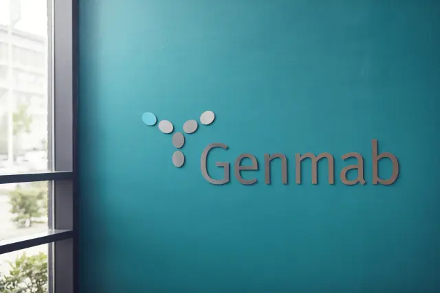 Genmab’s Rina-S Shows Superior Survival and Safety Profile vs. AbbVie’s Elahere