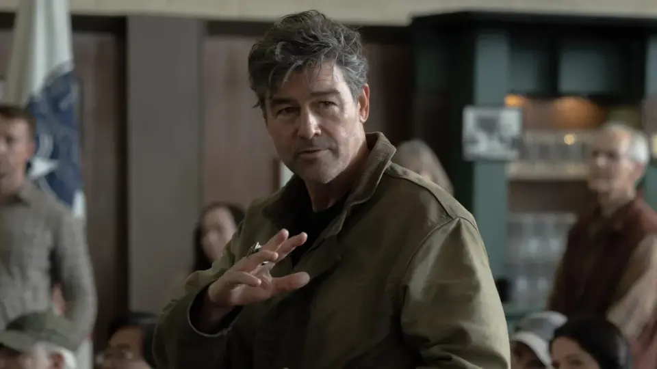 Lanterns Episode 2 Sparks Hal Jordan Resurrection Theories