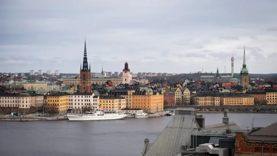 Sweden Expels Iranian Diplomat Amid Allegations of Gang-Backed Attacks on Jewish Targets