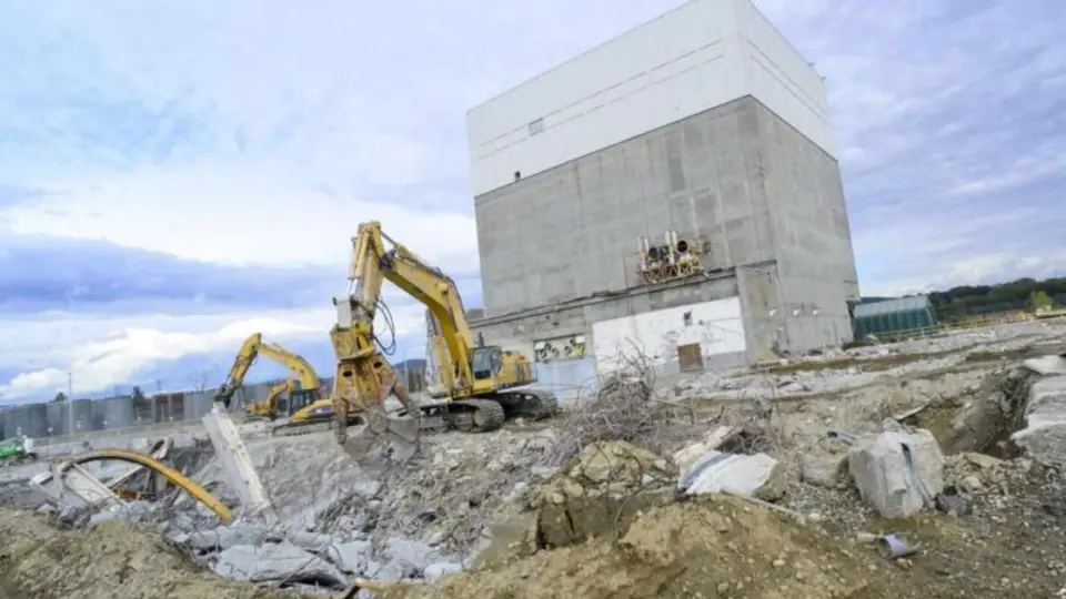 Vermont Yankee Decommissioning Completes 45 Years Early as Reactor Building Demolished