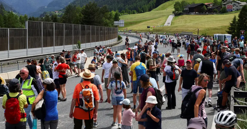Austrian Brenner blockade exposes Alpine traffic tensions