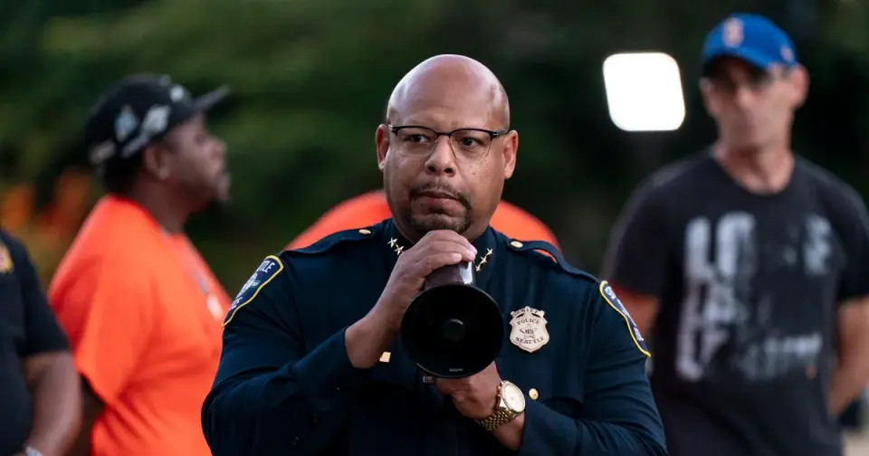 Seattle Police Chief Steps Down Amid Scrutiny Over Shooting Coverage