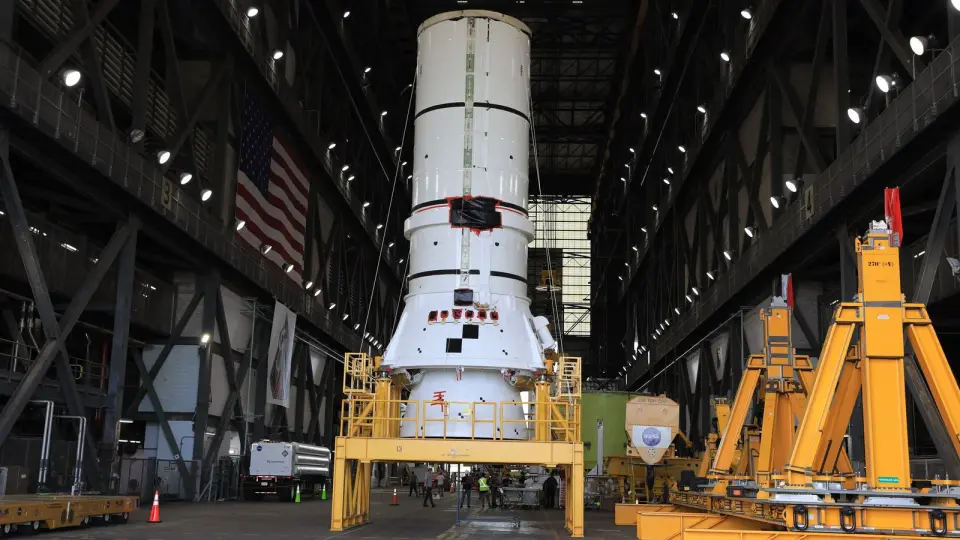 Artemis III advances toward 2027 launch as SLS stack begins assembly