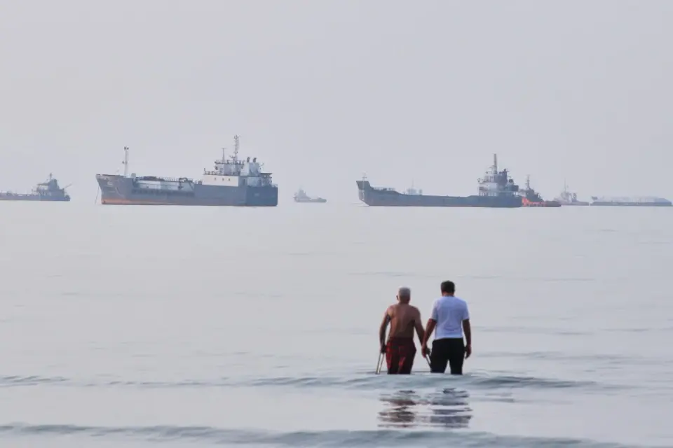 Brinkmanship on the Edge: US and Iran Race Toward War