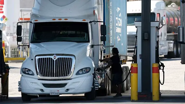 Diesel Surge Sparks Inflation Fears Ahead of U.S. Midterms