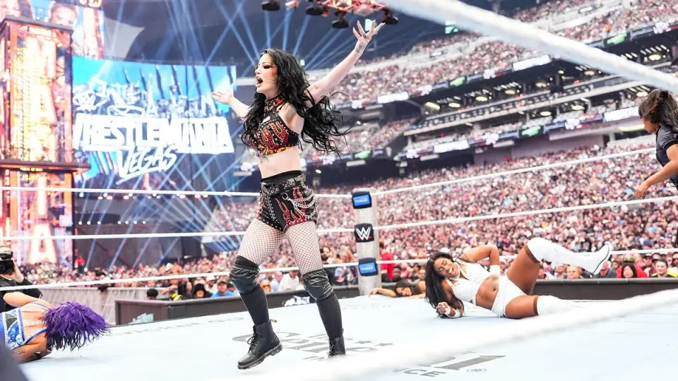 WWE cuts Paige's response to Nikki Bella on SmackDown, prompting social media feud