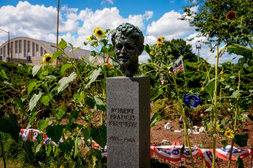 RFK Memorial Stadium Bust Reported Stolen Before New Venue Construction