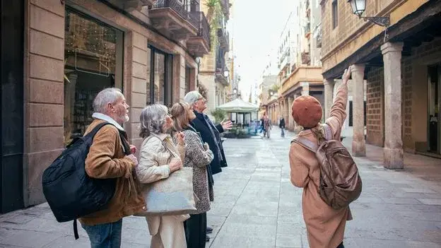 The Hidden Costs of 'Free' Walking Tours for Guides and Travelers